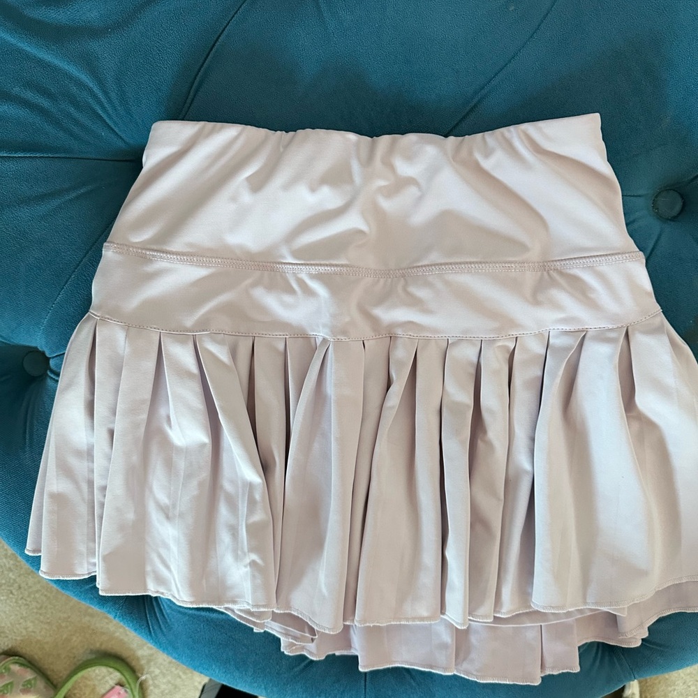 Gold hinge size small skirt